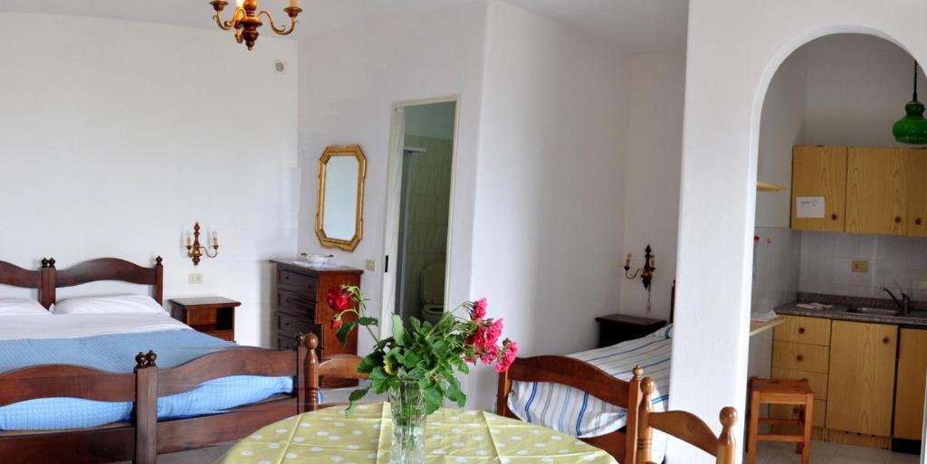 Hotel Residence Villa Teresa Casamicciola Terme Δωμάτιο φωτογραφία